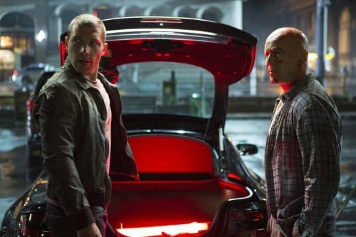 Die Hard : Belle journée pour mourir
