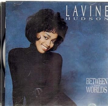 Between two worlds (1991) [Import anglais]