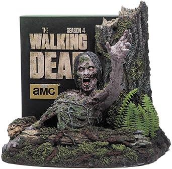 The Walking Dead - L'intégrale de la saison 4 [Edition ultime limitée Blu-ray + Buste zombie]