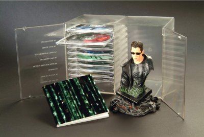 Coffret Collector Matrix 10 DVD + FIGURINE + LIVRET
